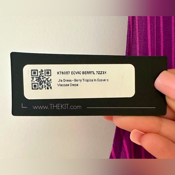 NWT The Kit by Daniel Vosovic Jia High Neck Midi Dress Berry Tropics Print Sz 3X - Picture 9 of 9